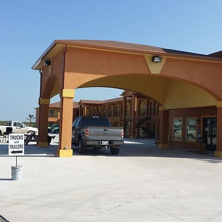Texan Inn And Suites Tilden Esterno foto