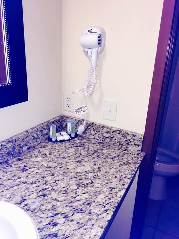 Texan Inn And Suites Tilden Esterno foto